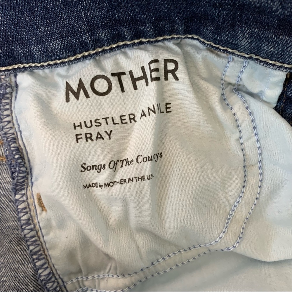 MOTHER Hustler Ankle Fray Distressed Jeans - Picture 13 of 14
